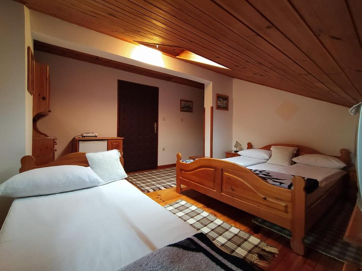Apartmani Milic Sirogojno Eksteriør billede